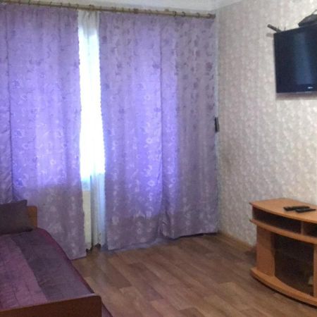 2К Апартаменты Возле Жд Вокзала И Академии 096-55-48-111 Khmelʼnytsʼkyy Εξωτερικό φωτογραφία